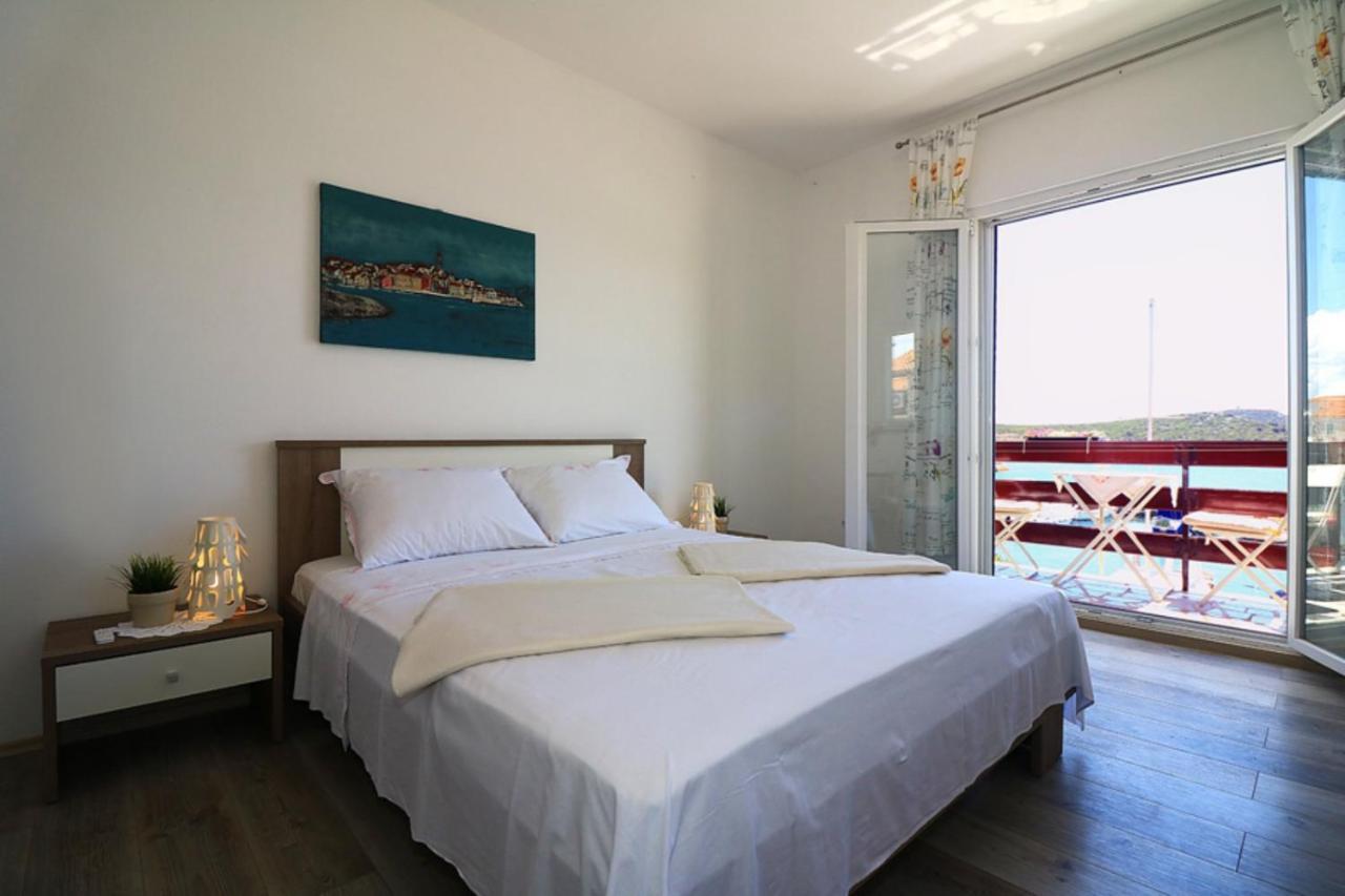 Apartmani Mikin Betina (Sibenik-Knin) Exterior foto