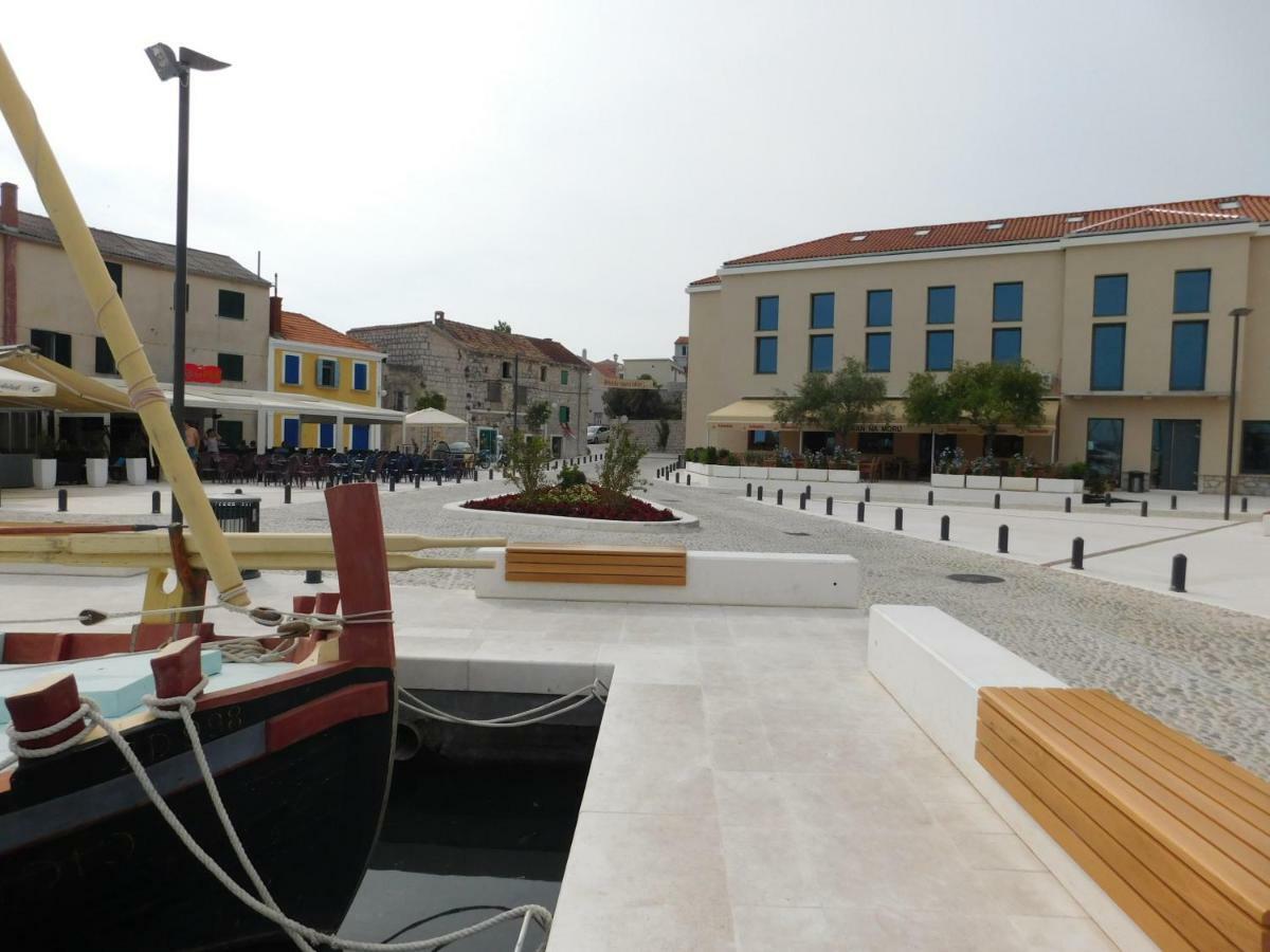Apartmani Mikin Betina (Sibenik-Knin) Exterior foto