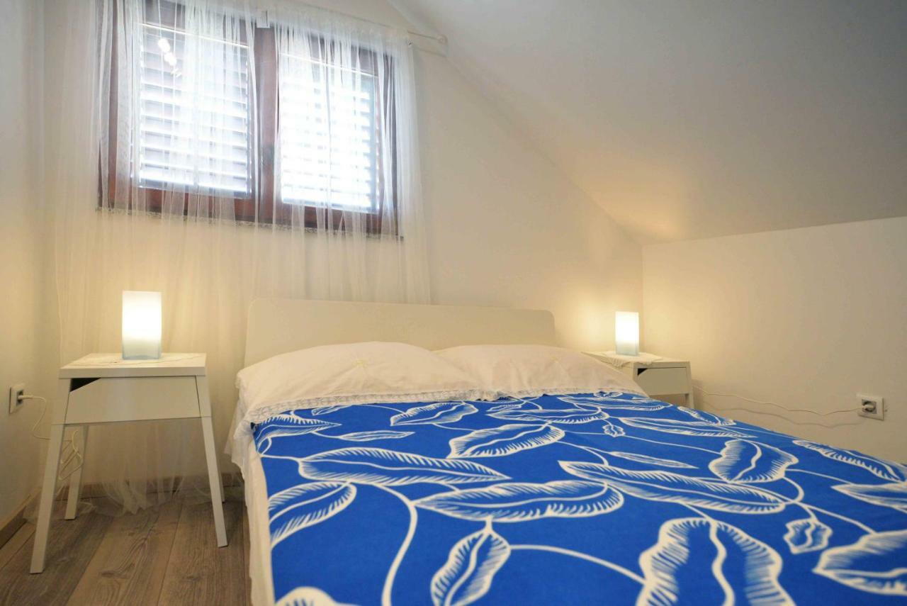 Apartmani Mikin Betina (Sibenik-Knin) Exterior foto