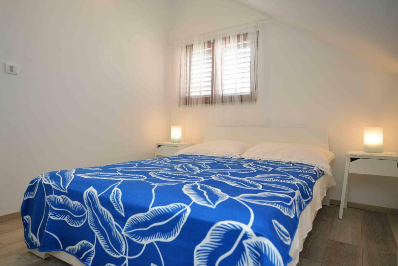 Apartmani Mikin Betina (Sibenik-Knin) Exterior foto
