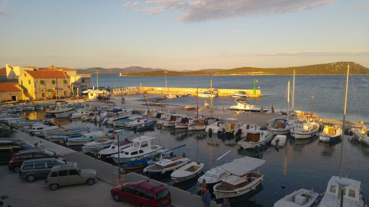 Apartmani Mikin Betina (Sibenik-Knin) Exterior foto